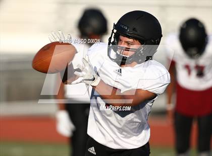 Thumbnail 3 in FR: Red Mountain @ Westview photogallery.