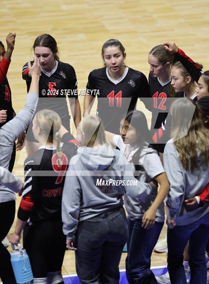 Thumbnail 3 in Gunnison vs. Centauri (CHSAA 3A 1st Round) photogallery.