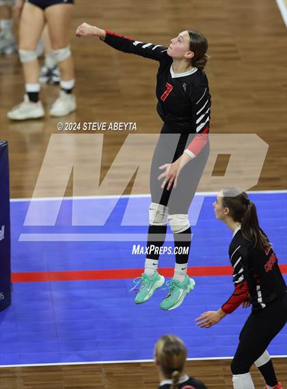 Thumbnail 3 in Gunnison vs. Centauri (CHSAA 3A 1st Round) photogallery.