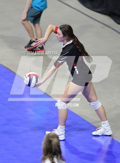 Thumbnail 2 in Gunnison vs. Centauri (CHSAA 3A 1st Round) photogallery.