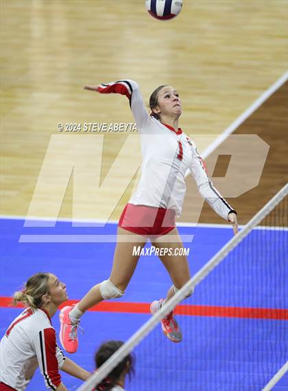 Thumbnail 2 in Gunnison vs. Centauri (CHSAA 3A 1st Round) photogallery.