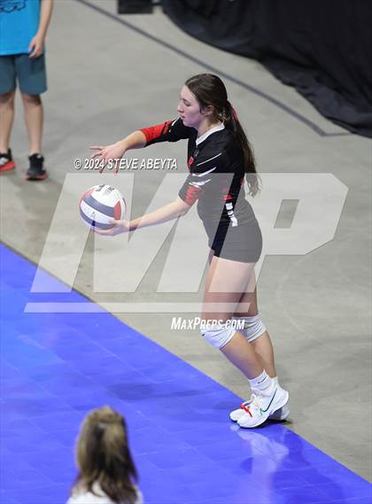 Thumbnail 1 in Gunnison vs. Centauri (CHSAA 3A 1st Round) photogallery.