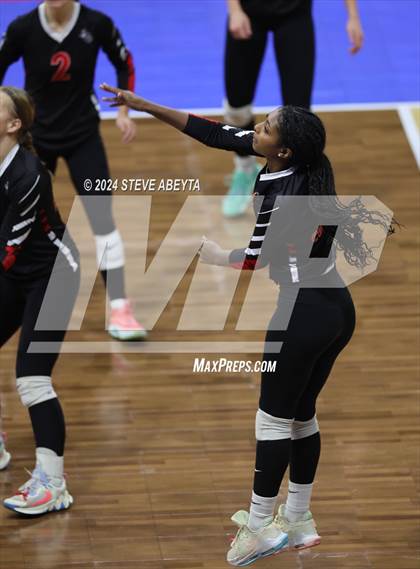 Thumbnail 1 in Gunnison vs. Centauri (CHSAA 3A 1st Round) photogallery.