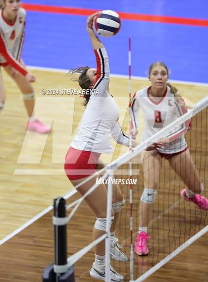 Thumbnail 1 in Gunnison vs. Centauri (CHSAA 3A 1st Round) photogallery.