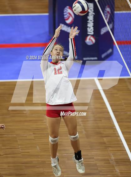 Thumbnail 3 in Gunnison vs. Centauri (CHSAA 3A 1st Round) photogallery.