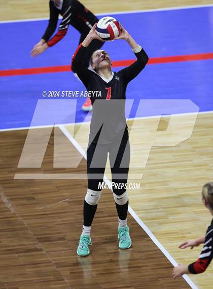 Thumbnail 2 in Gunnison vs. Centauri (CHSAA 3A 1st Round) photogallery.