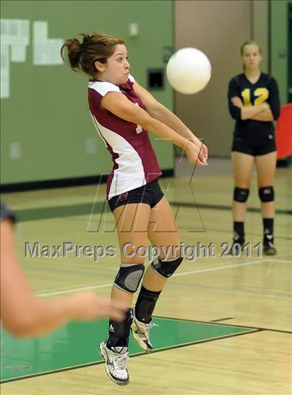 Thumbnail 1 in Vacaville Christian vs. Bear River (Lady Rams Classic) photogallery.