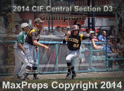 Thumbnail 3 in Golden West vs. Dinuba (CIF CS D3 Final) photogallery.