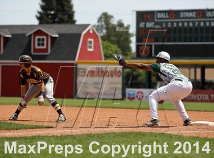 Thumbnail 1 in Golden West vs. Dinuba (CIF CS D3 Final) photogallery.