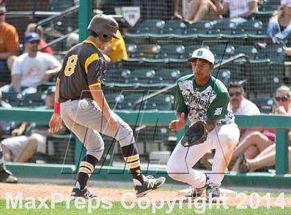 Thumbnail 3 in Golden West vs. Dinuba (CIF CS D3 Final) photogallery.
