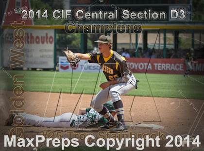 Thumbnail 2 in Golden West vs. Dinuba (CIF CS D3 Final) photogallery.