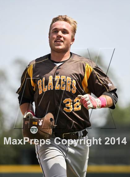 Thumbnail 2 in Golden West vs. Dinuba (CIF CS D3 Final) photogallery.