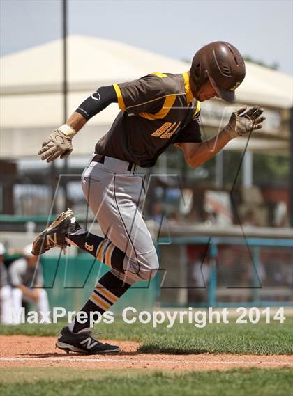 Thumbnail 2 in Golden West vs. Dinuba (CIF CS D3 Final) photogallery.