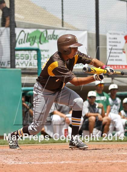 Thumbnail 3 in Golden West vs. Dinuba (CIF CS D3 Final) photogallery.