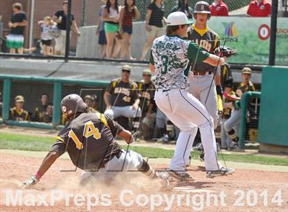 Thumbnail 3 in Golden West vs. Dinuba (CIF CS D3 Final) photogallery.