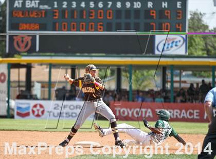 Thumbnail 2 in Golden West vs. Dinuba (CIF CS D3 Final) photogallery.