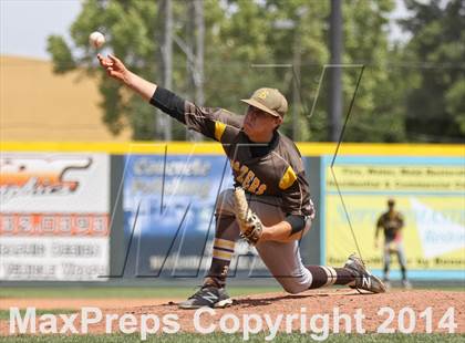 Thumbnail 3 in Golden West vs. Dinuba (CIF CS D3 Final) photogallery.