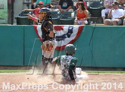 Thumbnail 3 in Golden West vs. Dinuba (CIF CS D3 Final) photogallery.