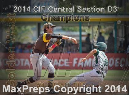 Thumbnail 3 in Golden West vs. Dinuba (CIF CS D3 Final) photogallery.