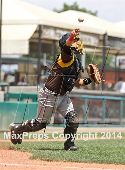 Thumbnail 2 in Golden West vs. Dinuba (CIF CS D3 Final) photogallery.