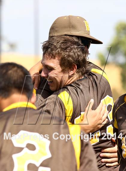 Thumbnail 3 in Golden West vs. Dinuba (CIF CS D3 Final) photogallery.