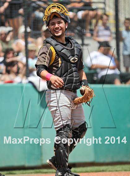 Thumbnail 3 in Golden West vs. Dinuba (CIF CS D3 Final) photogallery.