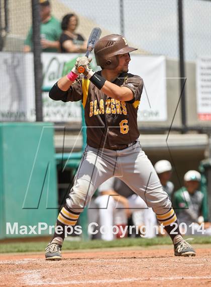 Thumbnail 2 in Golden West vs. Dinuba (CIF CS D3 Final) photogallery.