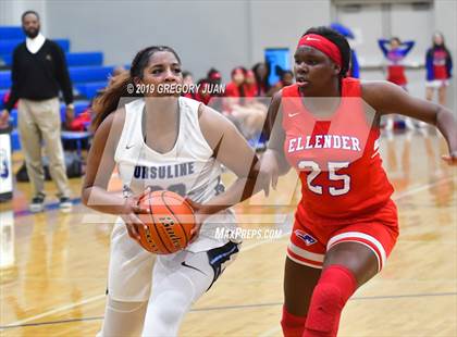 Thumbnail 1 in A.J. Ellender @ Ursuline Academy photogallery.