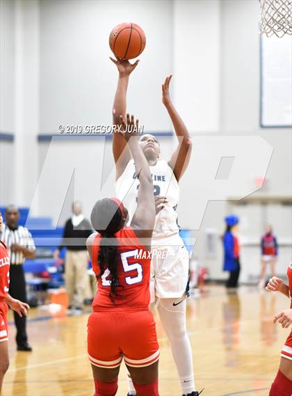 Thumbnail 2 in A.J. Ellender @ Ursuline Academy photogallery.