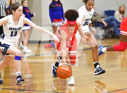 Thumbnail 2 in A.J. Ellender @ Ursuline Academy photogallery.