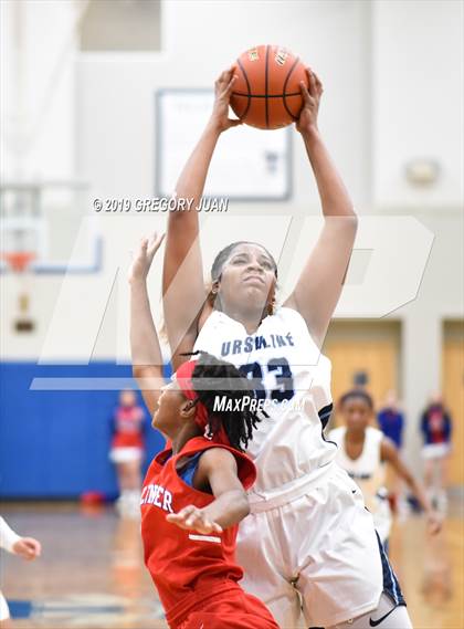 Thumbnail 1 in A.J. Ellender @ Ursuline Academy photogallery.