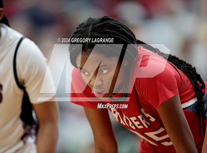 Thumbnail 1 in Ryan vs Mansfield Timberview (UIL 5A Basketball Regional Quarterfinals) photogallery.