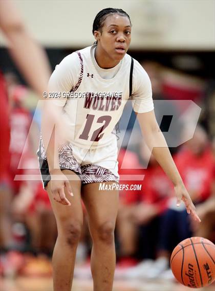 Thumbnail 3 in Ryan vs Mansfield Timberview (UIL 5A Basketball Regional Quarterfinals) photogallery.