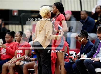 Thumbnail 3 in Ryan vs Mansfield Timberview (UIL 5A Basketball Regional Quarterfinals) photogallery.