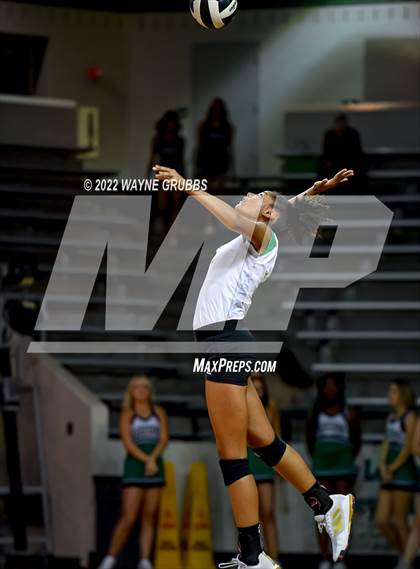 Thumbnail 3 in Tatum vs. New Diana (UIL 3A Bi-District) photogallery.