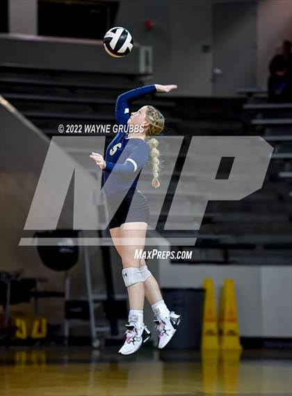 Thumbnail 1 in Tatum vs. New Diana (UIL 3A Bi-District) photogallery.