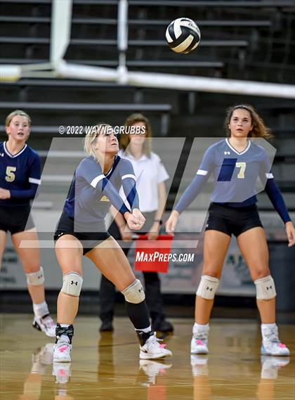 Thumbnail 1 in Tatum vs. New Diana (UIL 3A Bi-District) photogallery.
