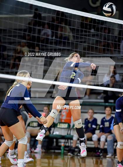 Thumbnail 2 in Tatum vs. New Diana (UIL 3A Bi-District) photogallery.