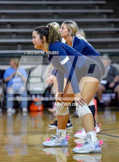 Thumbnail 3 in Tatum vs. New Diana (UIL 3A Bi-District) photogallery.
