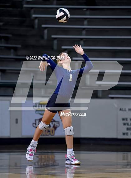 Thumbnail 2 in Tatum vs. New Diana (UIL 3A Bi-District) photogallery.