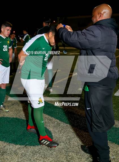Thumbnail 2 in Jefferson vs. South East (CIF LACS Division II Final) photogallery.