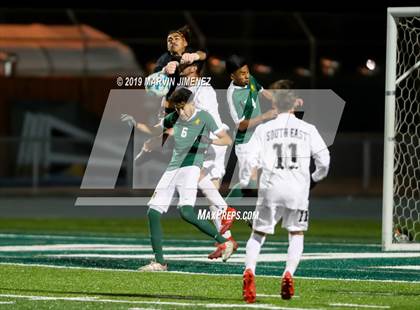 Thumbnail 3 in Jefferson vs. South East (CIF LACS Division II Final) photogallery.