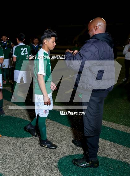 Thumbnail 3 in Jefferson vs. South East (CIF LACS Division II Final) photogallery.