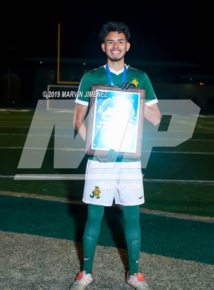 Thumbnail 2 in Jefferson vs. South East (CIF LACS Division II Final) photogallery.