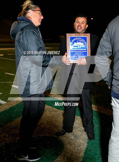 Thumbnail 3 in Jefferson vs. South East (CIF LACS Division II Final) photogallery.