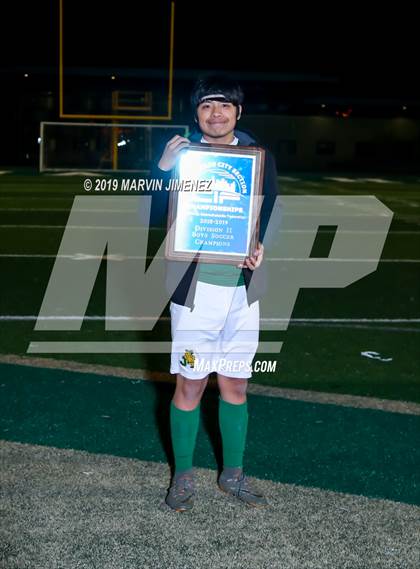 Thumbnail 2 in Jefferson vs. South East (CIF LACS Division II Final) photogallery.