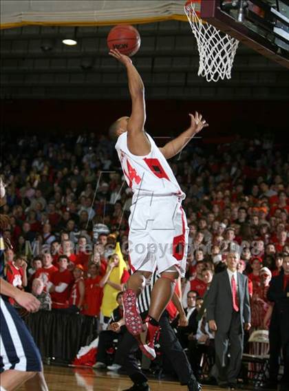 Thumbnail 1 in Mullen @ Regis Jesuit photogallery.