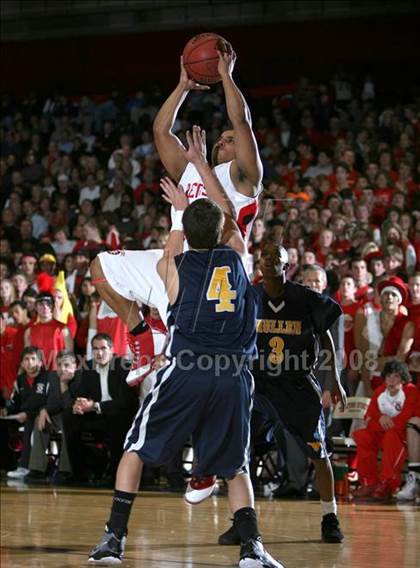 Thumbnail 2 in Mullen @ Regis Jesuit photogallery.