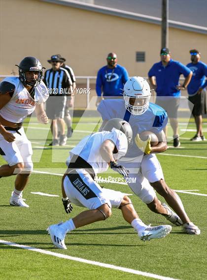 Thumbnail 3 in Grand Saline vs Daingerfield photogallery.