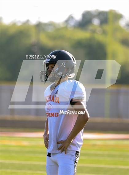 Thumbnail 3 in Grand Saline vs Daingerfield photogallery.